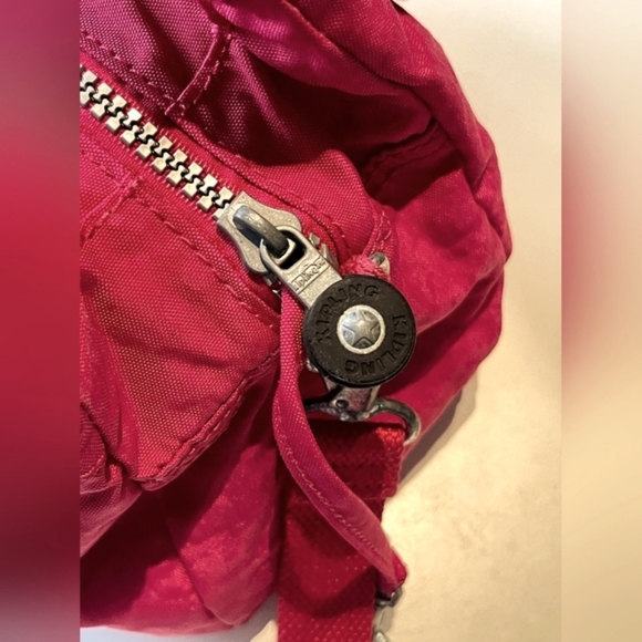 Authentic Kiplings with monkey charm - Picture 9 of 14